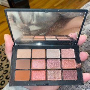 Nars ignited palette (used)